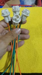 4 chuôi LED T10 gắn demi xi nhan hay thay thế chuôi cho các dòng xe máy