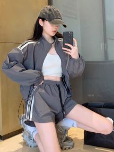 Bộ Đồ Thể Thao Thường Ngày Cho Nữ Mùa Hè Nhẹ Quần Short Ống Rộng Cạp Cao Áo Khoác Chống Nắng Bộ Đồ Hai Mảnh