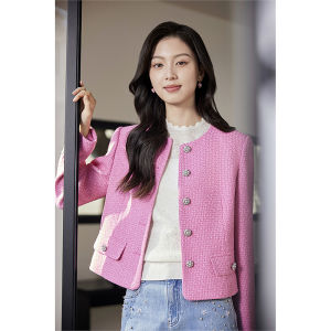 Koradior | Elegant Fragrant Wool Short Coat