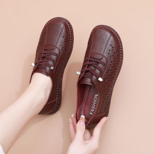 New 2025 Breathable Comfortable Anti-slip Hollow out Large Size Leather Shoes for Mom Summer Sandals Women Casual Flat Heel