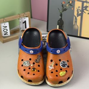 Bandai | Dragon Ball New Hole Shoes Cartoon Wukong Three-dimensional Shoe Flower Anti Slip Hole Shoes Trendy Sandals