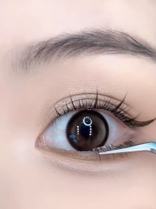 Glue-Free Sunflower False Eyelashes Segmented Natural Curling Soft Simulation False Eyelashes