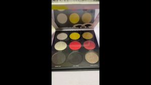 MORPHE Mickey & Friends Truth Be Bold Mini Artistry Metallic Matte Shimmer Full Coverage Eyeshadow Palette 0.35 Ounce10g
