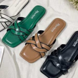 MAXIMUM - Lisya Sandal Wanita Teplek Korea Casual Size 37 - 40 Sendal Slop Empuk Flat Cewek Kasual Rumahan Warna Hitam Black Sandals Selop Karet Korean Style Santai Premium