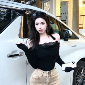 Elegant Black Lace Splice Long Sleeve Short Base Shirt Womens Design Sensation One Shoulder Exposure Commute Lady Style Pure Color Autumn Top