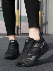 รองเท้าพื้นนุ่มทรงสปอร์ตแบบสวมสบายระบายอากาศได้ดี กันลื่น รองเท้าปีนเขาแบบสวมสบายสำหรับกลางแจ้งและทำงาน รองเท้าทหารแบบลำลอง