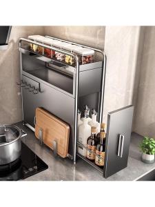 ชั้นวางเครื่องปรุงรสแบบมีตะเข็บบางพื้นเคาน์เตอร์ครัวหลายชั้น ตู้เก็บของคาร์บอนสแตนเลส ที่จัดระเบียบในครัว