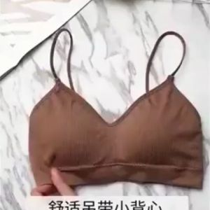 EFBRA539 Bra Wanita Tanpa Kawat Bahan Halus Pakaian Dalam bralette Push Up Elastis