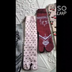 { PROMO TERMURAH } 10 Pasang kaos kaki muslimah jempol batik warna /  kaos kaki jempol batik panjang random / kaos kaki jempol perempuan motif / kaos kaki jempol wanita / kaos kaki jempol kerja / kaos kaki jempol  batik termurah