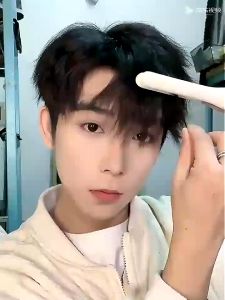 RIWA Hair Fluffy Corn Hair Styling Hair Perming 雷瓦全新超窄头发蓬松器 RB-8235