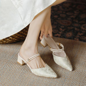New Chinese Style High Heel Sandals Womens 2025 New National Style Cheongsam Thick Heel Semi Slippers Match Hanfu Skirts Single Shoes
