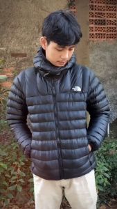 JAKET GUNUNG PRIA DAN WANITA DACRON MICROFIBER OUTDOOR JACKET HOODIE CASUAL CAMPING HIKING