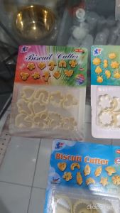 Cetakan kue kering biskuit / cetakan bangkit / cutter adonan cantik isi 10 / pencetak kue