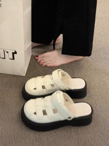 รองเท้าแตะส้นเตี้ยแบบสวมสำหรับผู้หญิงไซส์ใหญ่ 41-43 รองเท้าแตะแบบสวมสำหรับกลางแจ้งในช่วงฤดูร้อน รองเท้าแตะแบบสวมหัวแบบโปร่งสบายสำหรับเท้ากว้าง