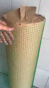 ( Khổ cao 50cm - dài 1m) Lưới sắt bọc nhựa màu xanh làm chuồng gà vịt ( ô vuông rộng 1.2cm )