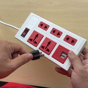 Ổ Cắm Điện Quang ECO ĐQ ESK 5ECO 2A (5 lỗ 2 cổng USB 2.0A màu trắng đỏ) - Tích hợp 2 cổng sạc USB tiện lợi dây dài 2m/5m. Tự ngắt điện khi quá tải an toàn. BH 12 tháng