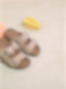 CAMEL | Giày Biển Đế Mềm Dày