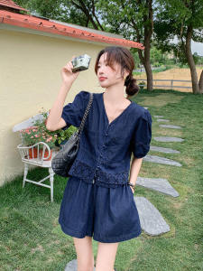 Summer New Style Loose Fit Short Jeans Two-Piece Set Womens Fashionable Casual V-Neck Button-Closure Polyester Fiber