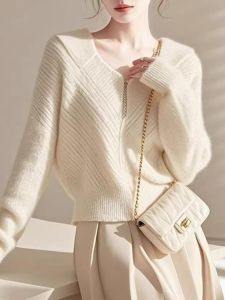 WANGGONGZHU | Womens V-Neck Knitted Base Shirt Casual Thickened Autumn Winter Fashionable French Style Top Warm Long Sleeve Zipper Closure