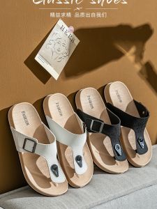 ฤดูร้อน รองเท้าแตะแฟชั่นสําหรับผู้ชาย ลำลอง ก้นหนา กันลื่น รองเท้าชายหาดกลางแจ้งที่ทนทานต่อการสึกหรอ อินเทรนด์ สลิปออน