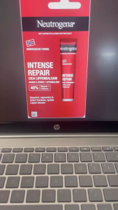 Made.in.Germany💛-💋💄Son dưỡng phục hồi môi khô nứt nẻ Neutrogena Intense Repair CICA Lippenbalsam 15ml