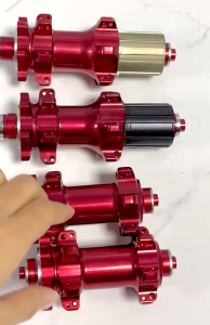 Đùm xe đạp màu đỏ đùm đĩa 6 ốc 24/24lỗ căm thẳng cối 10s và 11s nổ trớn ngon ĐÙM KHÔNG KÈM TY BẬT