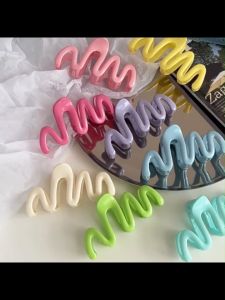 Women Tie Hair Plastic Hair Clips Artificial Creative Large Non Slip Clips for Thick Curly Hair Styling Decorative TF-Uss-VN