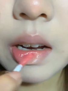 Liptint Soft Touch Hydrating Long Lasting Waterproof Lip Tint Plumping Lip Gloss Liquid Lipstick Makeup Lip Glaze Jelly Glass Lip Gloss