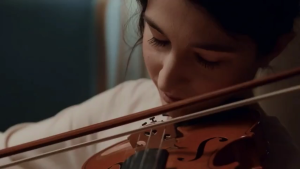 HeartString ไวโอลิน 4/4 สำหรับผู้เริ่มต้นและผู้ใหญ่ ไวโอลิน violin เครื่องดนตรี ไม้จริง ทำมือทั้งหมด