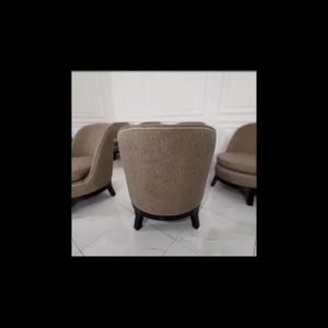 Sofa Single: Pilihan Ideal untuk Ruang Tamu, Keluarga & Apartemen