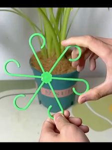 4pcs Garden Stem Organizer Adjustable Clamps for Climbing Plants and Decorative Use