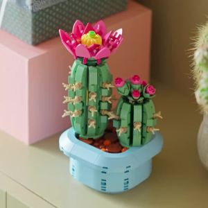 LEGO Botanicals 11509 Flowering Cactus (482 Pieces)