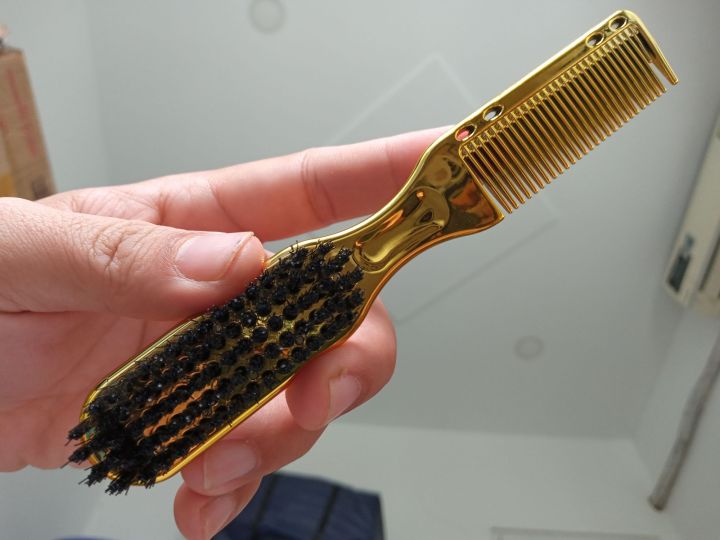 Ch%E1%BB%95i%20Ph%E1%BB%A7i%20T%C3%B3c%20Nam%20L%C3%B4ng%20M%E1%BB%81m%20K%C3%A8m%20L%C6%B0%E1%BB%A3c.%20C%C3%A2y%20Ph%E1%BB%A7i%20T%C3%B3c%20Nam%20Barber%202%20%C4%90%E1%BA%A7u%20V%C3%A0ng%2024K%20Si%C3%AAu%20%C4%90%E1%BA%B9p.%20-%20Image%205