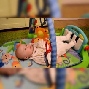 Mainan Bayi Baby Gym Piano Musical Play