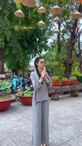 Vòng tay trầm hương 108 hạt mix hoa sen đeo tay nam nữ Sơn Mộc Hương phong thủy tài lộc