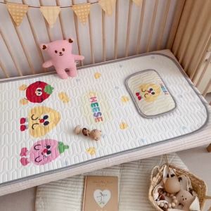 Chiếu điều hòa cao su non cho bé kích cỡ 60x120cm KidMart thoáng khí mềm mại giúp bé mát lưng ngủ ngon và sâu giấc