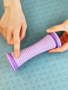 Foot Massager Massage Roller Yoga Massage Ball Plantar Fascia Roller Muscle Relaxation Care Plastic Manual Foot Massager