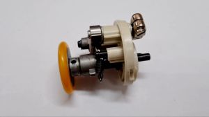 BOBBIN WINDER COMPLETE SET WITH RUBBER RING  / AOTORI 9703 BOBBIN WINDER / PEMUTAR BENANG SET MESIN JAHIT LURUS INDUSTRI