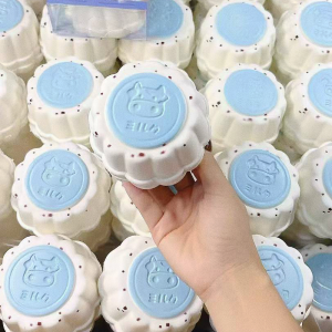 Hot Toys | Slow Rising Squishy Toy - Blue Milk Pudding Simulator for Sensory Stress Relief with ASMR Fidget toys Fun for Adults & Kids Gift