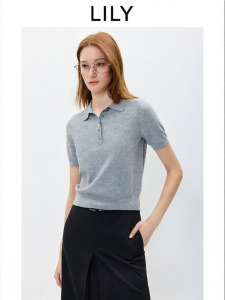 Lily | Quần Áo Sơ Mi Cổ POLO Tay Ngắn Chứa Len Xám Phong Cách Dân Dã