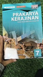 Buku Siswa Prakarya Kerajinan SMP/MTs Kelas 7 Kurikulum Merdeka - GOS