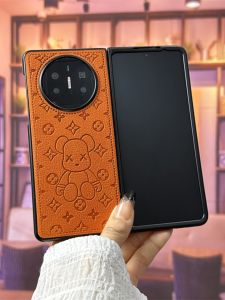 Printed Grizzly Bear Collectible Hardshell Protective Case for Huawei MateX5 X3 X6 1 Unit