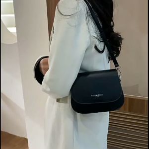 Túi xách đeo chéo nữ đẹp dáng basic đi chơi thời trang hàn quốc giá rẻ DC257