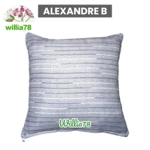 SARUNG / COVER BANTAL SOFA PAKAI RESLETING .UKURAN 40X40
