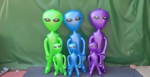 1pcs Multicolor Inflatable Alien ET Figure PVC Alien Inflatable Prop for Space Halloween Themed Party Indoor Outdoor Decor