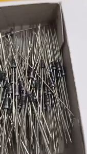 Diot 1 chiều 12V 1A 1N4007