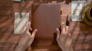 Handmade B5 Leather Journals Notebook - Large Notepad Leather Planner Cover with 176 Pages Paper for Business Writing & Travel