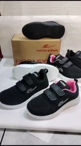 SEPATU SEKOLAH ANAK CEWEK NEW ERA CINDY 29-36 SNEAKERS PERKAT HITAM PUTIH