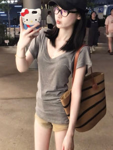 Áo Thun Tay Ngắn Cổ Chữ V Màu Xám Phong Cách Hàn Quốc Thường Ngày Rộng Rãi Mỏng Mùa Hè Đa Năng Thoải Mái Thoáng Khí Cotton
