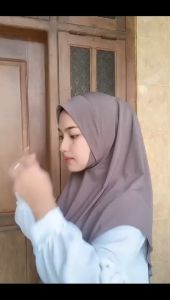 Jilbab Instan Dagu Malaysia Jersey / Hijab Bergo Dagu Malaysia Jersey Size L / Bergo Dagu Inara Malay Hijab Instan Terbaru